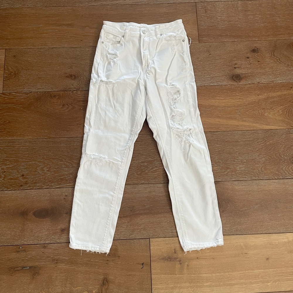 American Eagle White Jeans